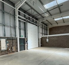 Saltmeadows Rd, Gateshead to rent Interior Photo- Image 1 of 5