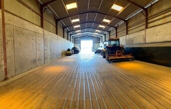 King Rudding Lane, Riccall to rent Interior Photo- Image 2 of 2