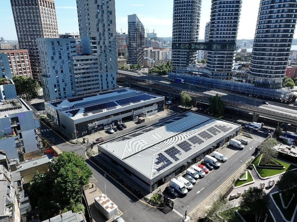 10 Prestons Rd, London to rent Building Photo- Image 1 of 8