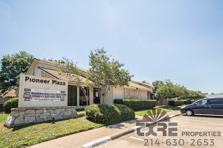 1114 W Pioneer Pkwy, Arlington, TX for rent - Building Photo - Image 3 of 20