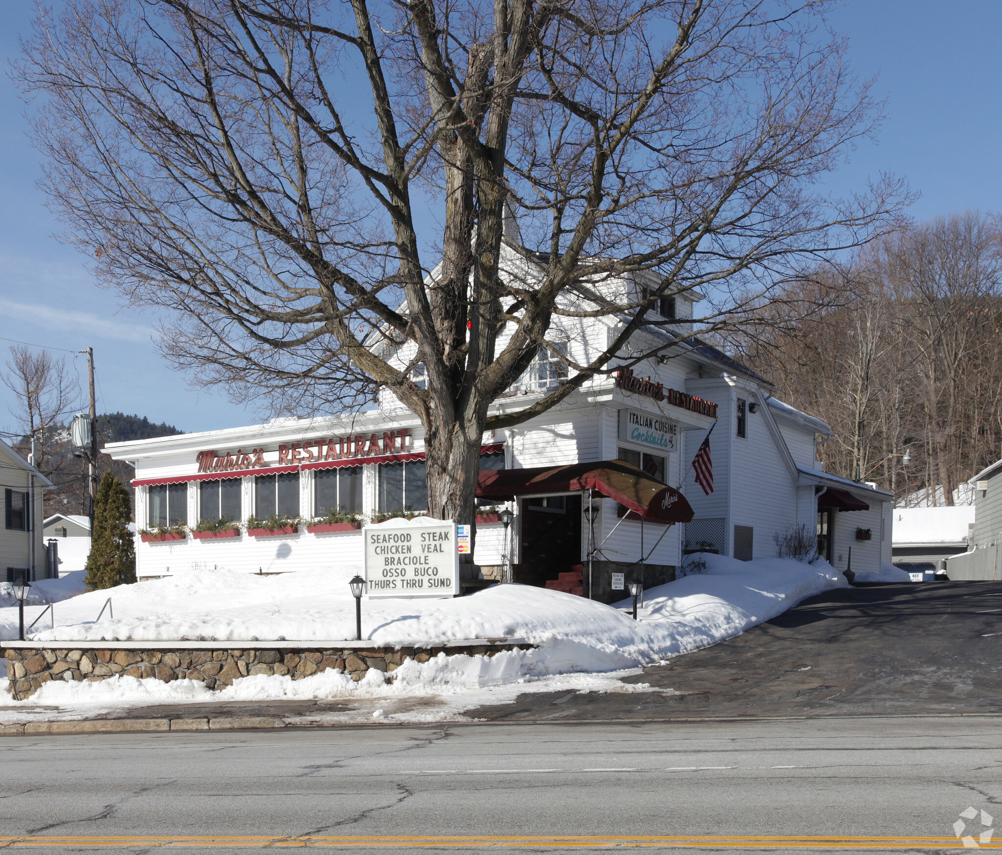 429 Canada St, Lake George, NY for sale Building Photo- Image 1 of 45