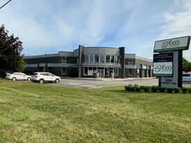 301 Croft Dr, Windsor ON - Commercial Property