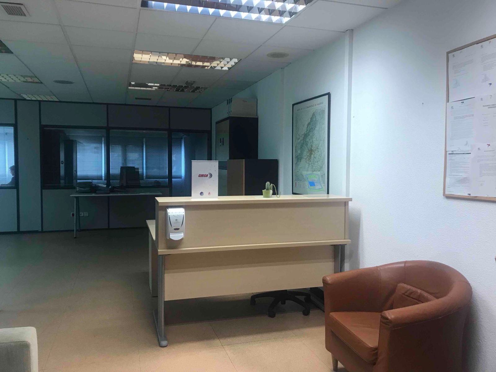 Office in Coslada, Madrid to rent Primary Photo- Image 1 of 3