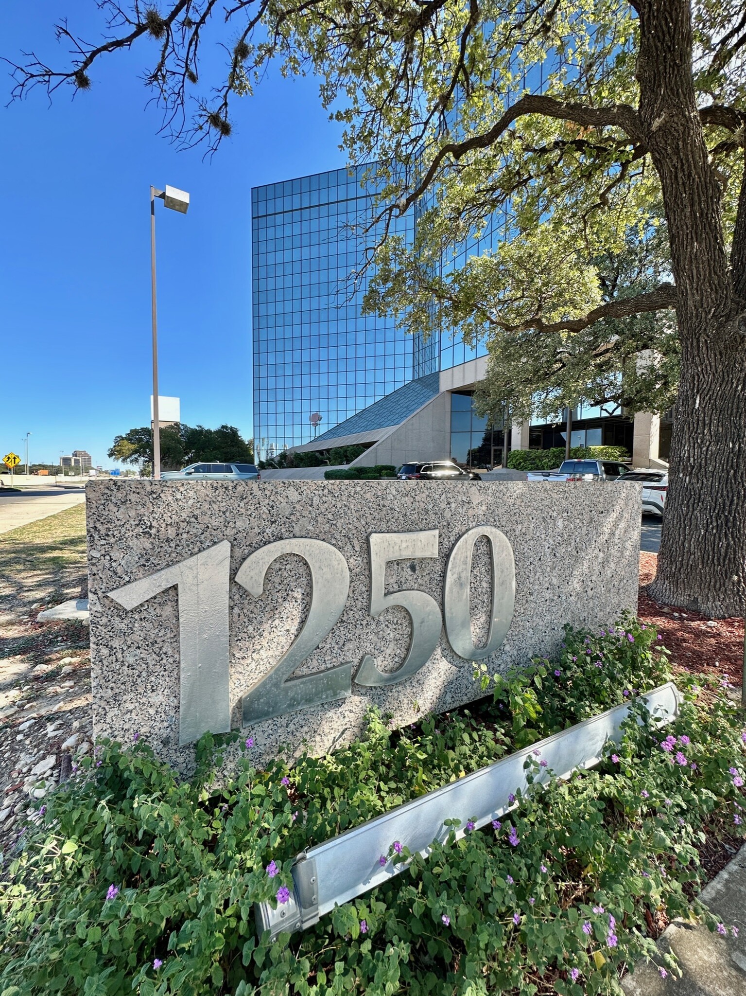 1250 NE Loop 410, San Antonio, TX for rent Building Photo- Image 1 of 5