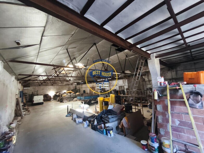Industrial in Manuel for sale - Interior Photo - Image 3 of 3