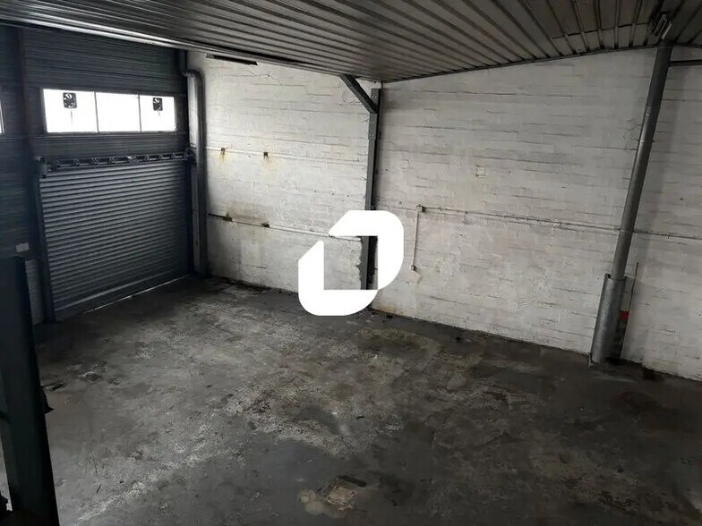 Light Industrial in Bordeaux to rent - Interior Photo - Image 3 of 5