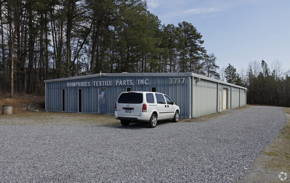 3717 W Franklin Blvd, Gastonia, NC for sale - Primary Photo - Image 1 of 3