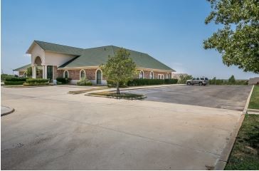 500 Quail Creek Dr, Amarillo, TX for rent - Primary Photo - Image 2 of 9