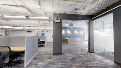 225 W Superior St, Chicago, IL to rent Matterport 3D Scan- Image 1 of 2