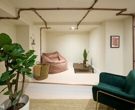 69 Rivington St, London to rent Interior Photo- Image 1 of 6