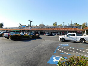 200 W El Norte Pky, Escondido, CA for rent Building Photo- Image 1 of 32