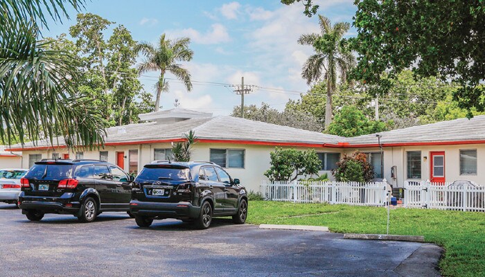 6451 Cypress Rd, Plantation, FL for sale - Other - Image 1 of 1