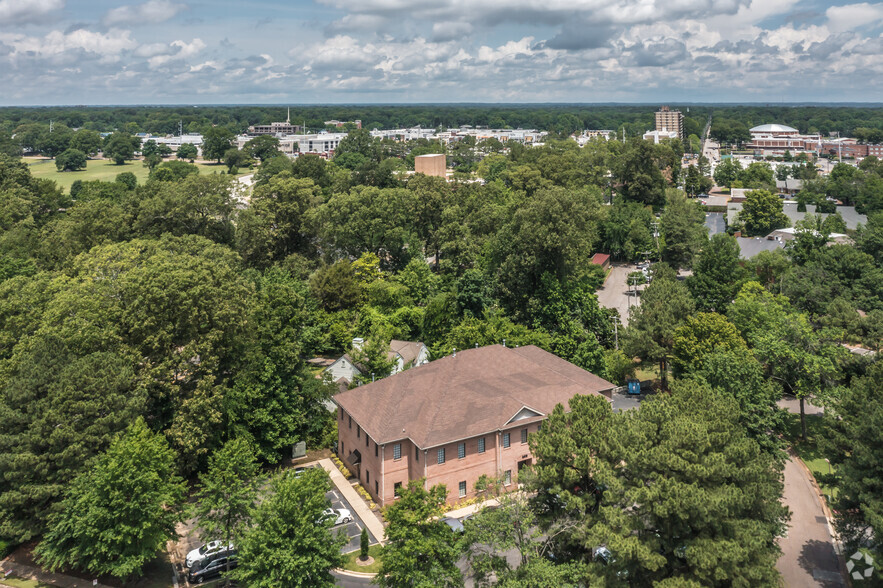 699 Oakleaf Office Ln, Memphis, TN for rent - Aerial - Image 2 of 4