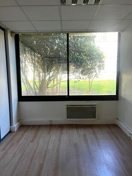 Office in Lyon to rent - Interior Photo - Image 3 of 6