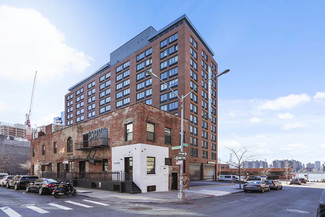 More details for 21-29 Dunham Pl, Brooklyn, NY - Retail for Rent