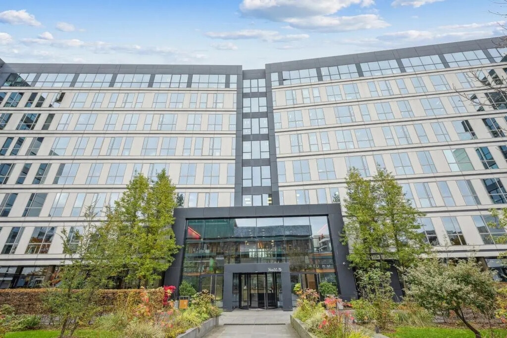 Location Bureaux 367 m² à 3 786 m² - Photo 1