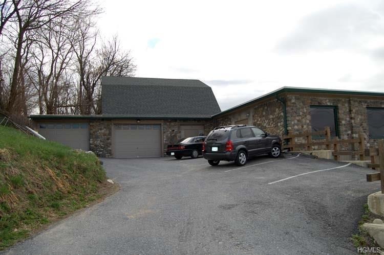 2 Schoolhouse Rd, Pine Island, NY for rent - Building Photo - Image 2 of 7