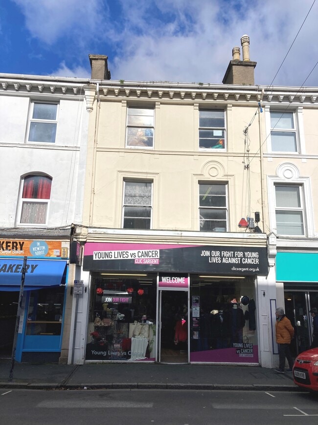 More details for 31 Queen St, Newton Abbot - Retail to Rent