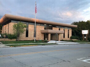 197 W Chestnut St, Burlington, WI for rent Building Photo- Image 1 of 5