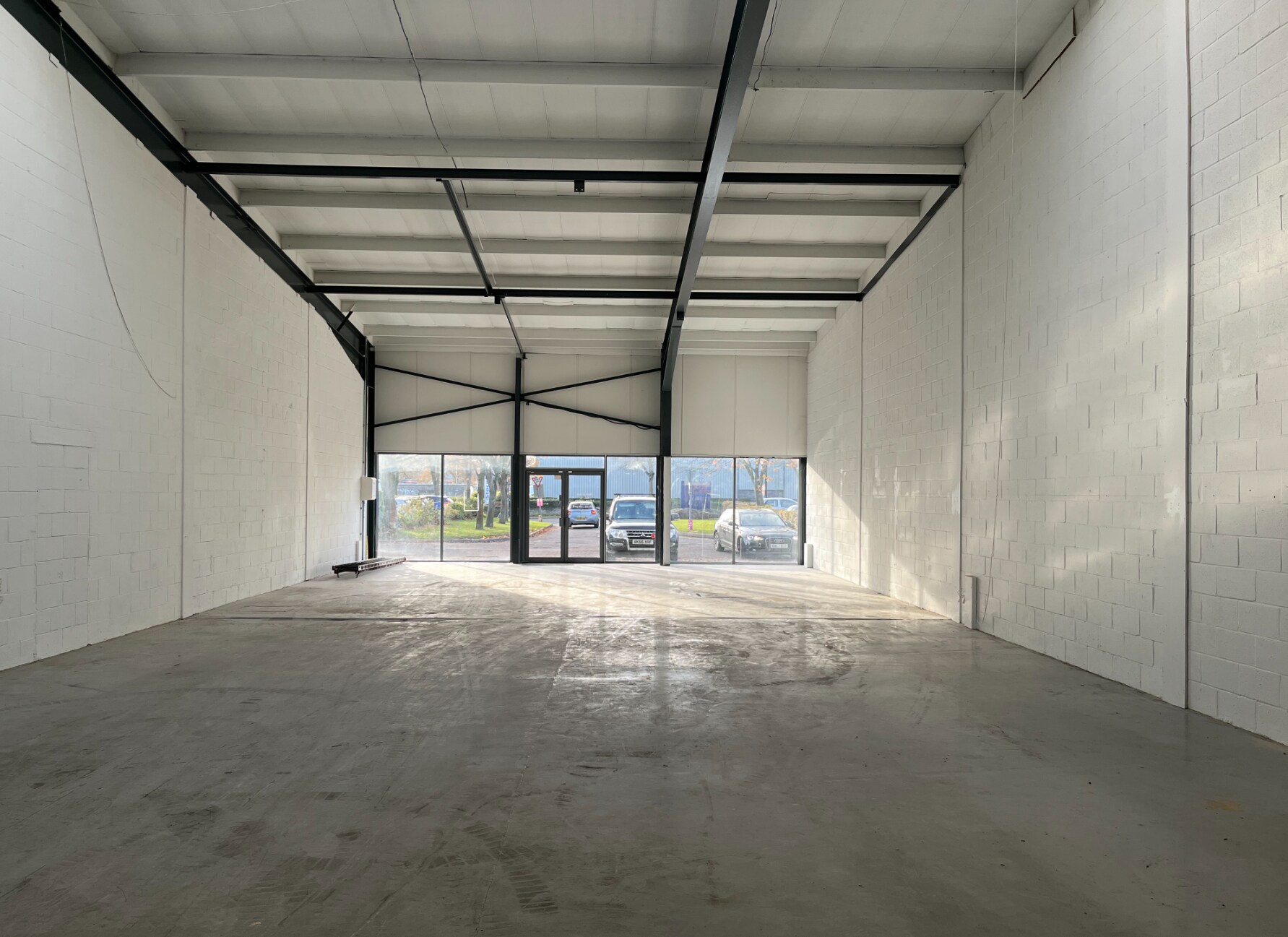 Erica Rd, Milton Keynes to rent Interior Photo- Image 1 of 2