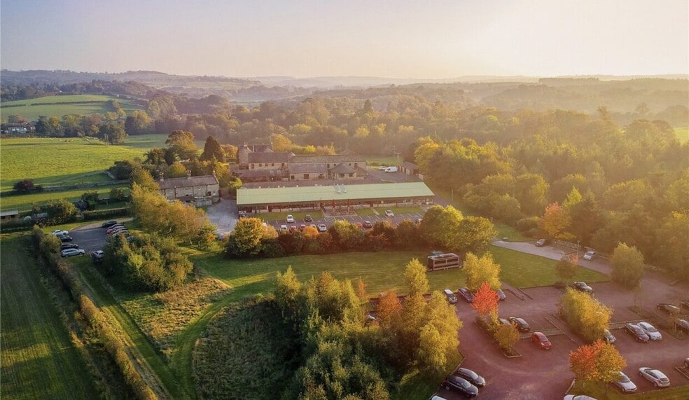 Stocksfield Hall, Stocksfield to rent - Building Photo - Image 2 of 3