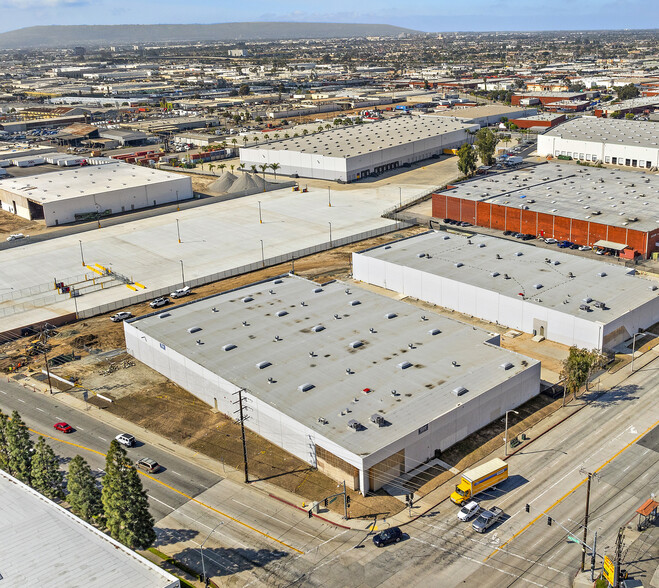 332 E Rosecrans Ave, Gardena, CA for sale - Building Photo - Image 1 of 8