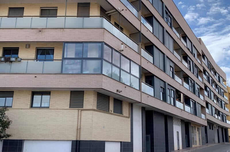 Carrer Marín Lázaro, Utiel, Valencia for sale - Building Photo - Image 2 of 9