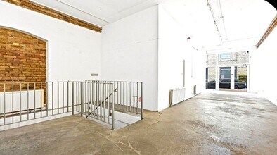 96-106 Leonard St, London to rent Interior Photo- Image 2 of 2