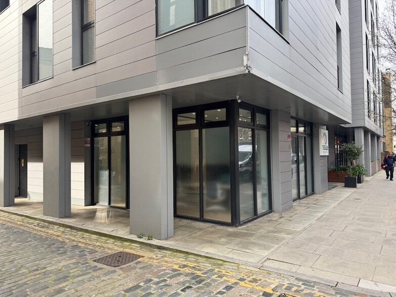 13-15 Dock St, London to rent - Building Photo - Image 1 of 16