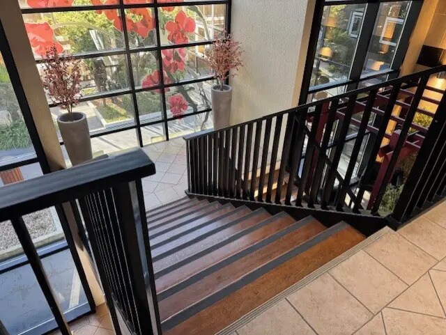 Office in Valbonne to rent - Interior Photo - Image 3 of 8