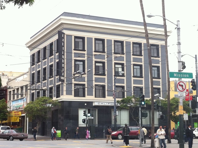 3000-3004 16th St, San Francisco, CA for rent - Building Photo - Image 1 of 6