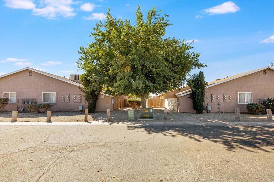 11211 La Habra Ave, Adelanto, CA for sale - Building Photo - Image 2 of 14