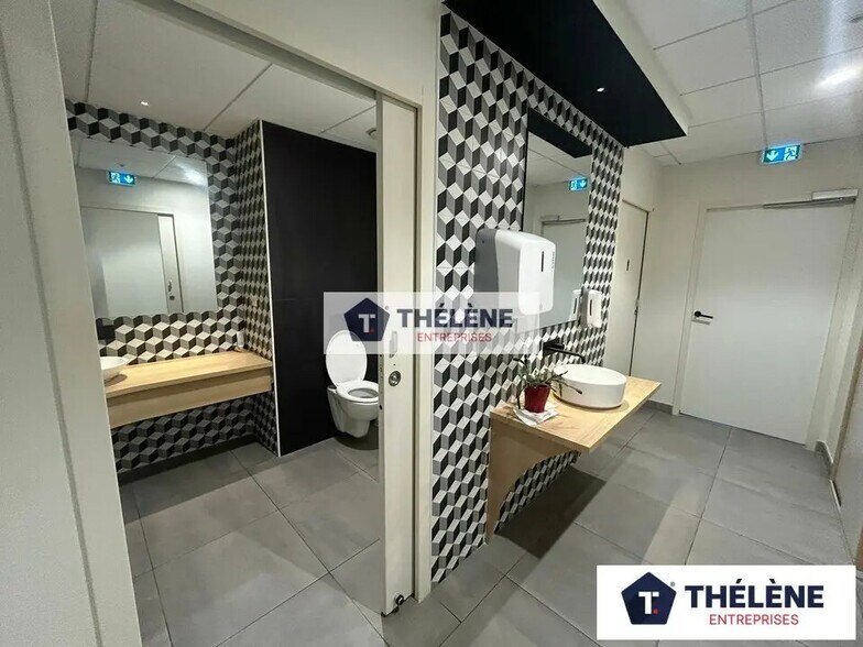 Office in Montpellier to rent - Interior Photo - Image 3 of 10