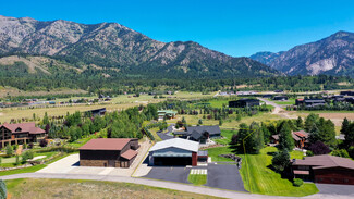 More details for 872 Alpine Village Loop, Alpine, WY - Speciality for Sale