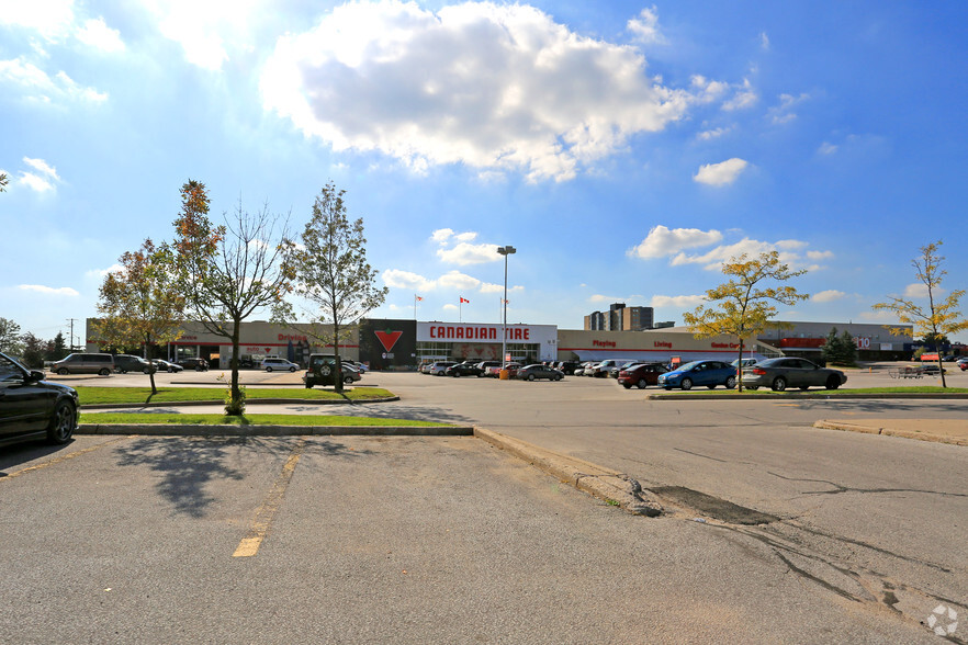 320 Bayfield St, Barrie, ON for sale - Primary Photo - Image 1 of 1