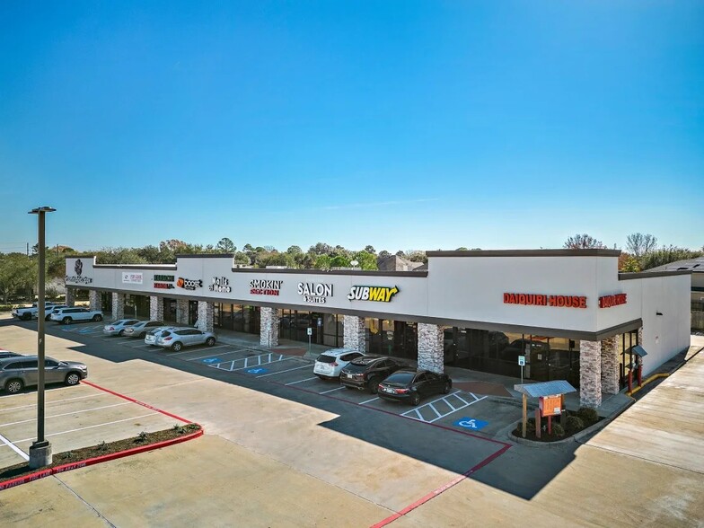 17239-17259 FM 529 Rd, Houston, TX for rent - Building Photo - Image 1 of 6