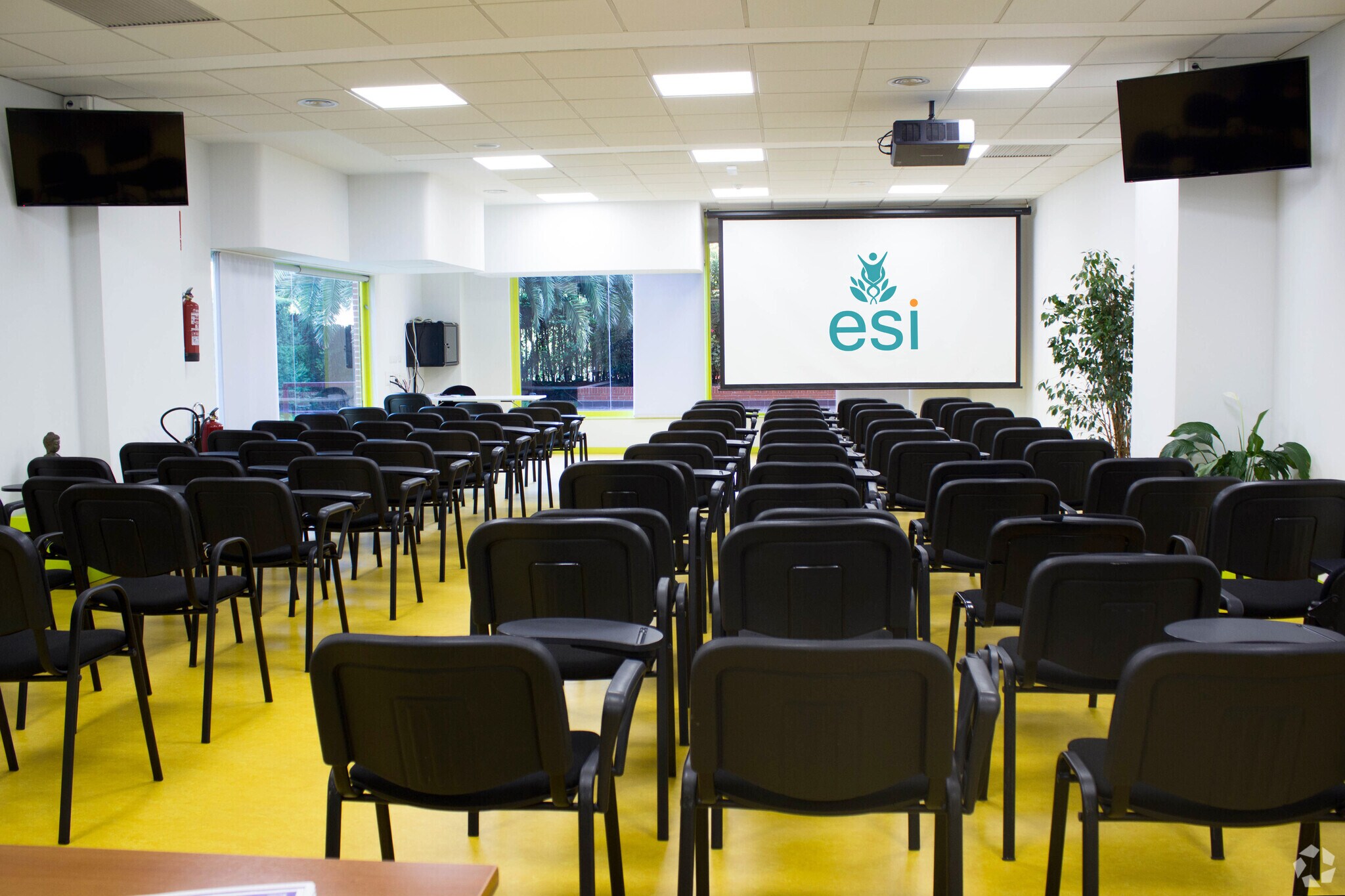 Calle del Corazón de María, 80, Madrid, Madrid to rent Interior Photo- Image 1 of 3