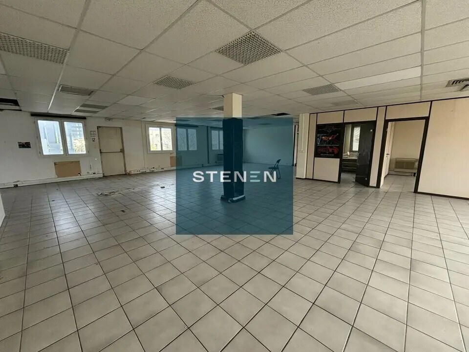 298 Avenue Des Paluds, Aubagne to rent Interior Photo- Image 1 of 7