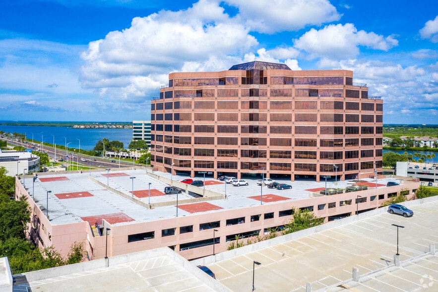 7650 W Courtney Campbell Cswy, Tampa, FL to rent - Building Photo - Image 3 of 10