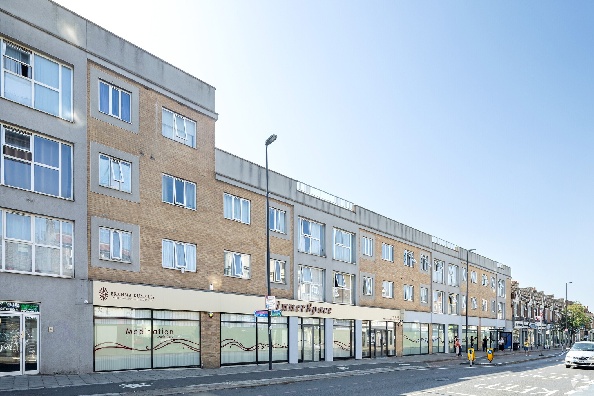 High Street Colliers Wood, London for sale Primary Photo- Image 1 of 1