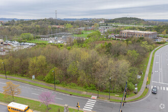 0 Carothers Parkway & Liberty Pike, Franklin, TN for rent Building Photo- Image 1 of 3