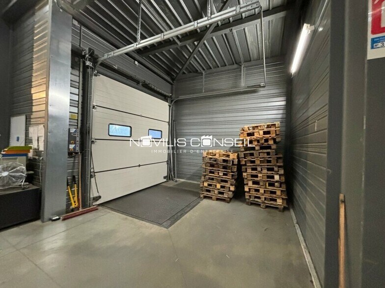 Industrial in Quint-Fonsegrives to rent - Interior Photo - Image 3 of 4