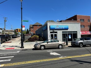 7809 Metropolitan Ave, Middle Village, NY for rent Building Photo- Image 1 of 5