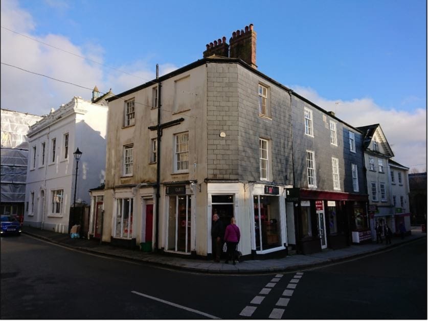 8 Market St, Tavistock for sale Primary Photo- Image 1 of 2