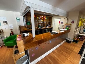Toms Ln, Abbots Langley to rent Interior Photo- Image 2 of 3