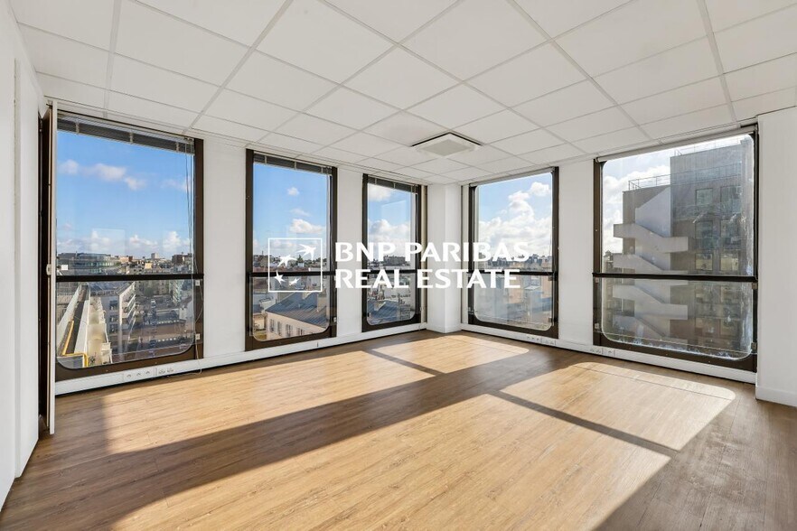 182 Avenue Charles De Gaulle, Neuilly-sur-Seine to rent - Interior Photo - Image 3 of 12