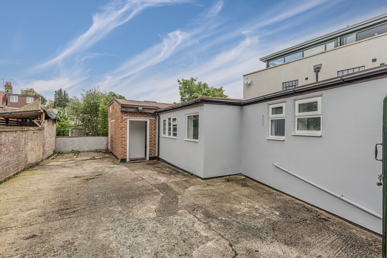 59 St. Johns Hl, Sevenoaks for sale Primary Photo- Image 1 of 1