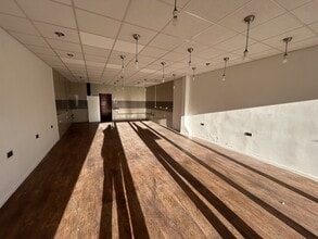 1-8 Ellendune, Wroughton to rent Interior Photo- Image 2 of 2