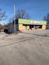 1300 E US 24 Hwy, Independence, MO for sale Building Photo- Image 1 of 4