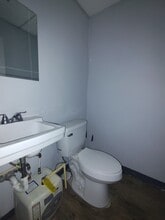 2523 Roosevelt Hwy, College Park, GA to rent Building Photo- Image 1 of 5